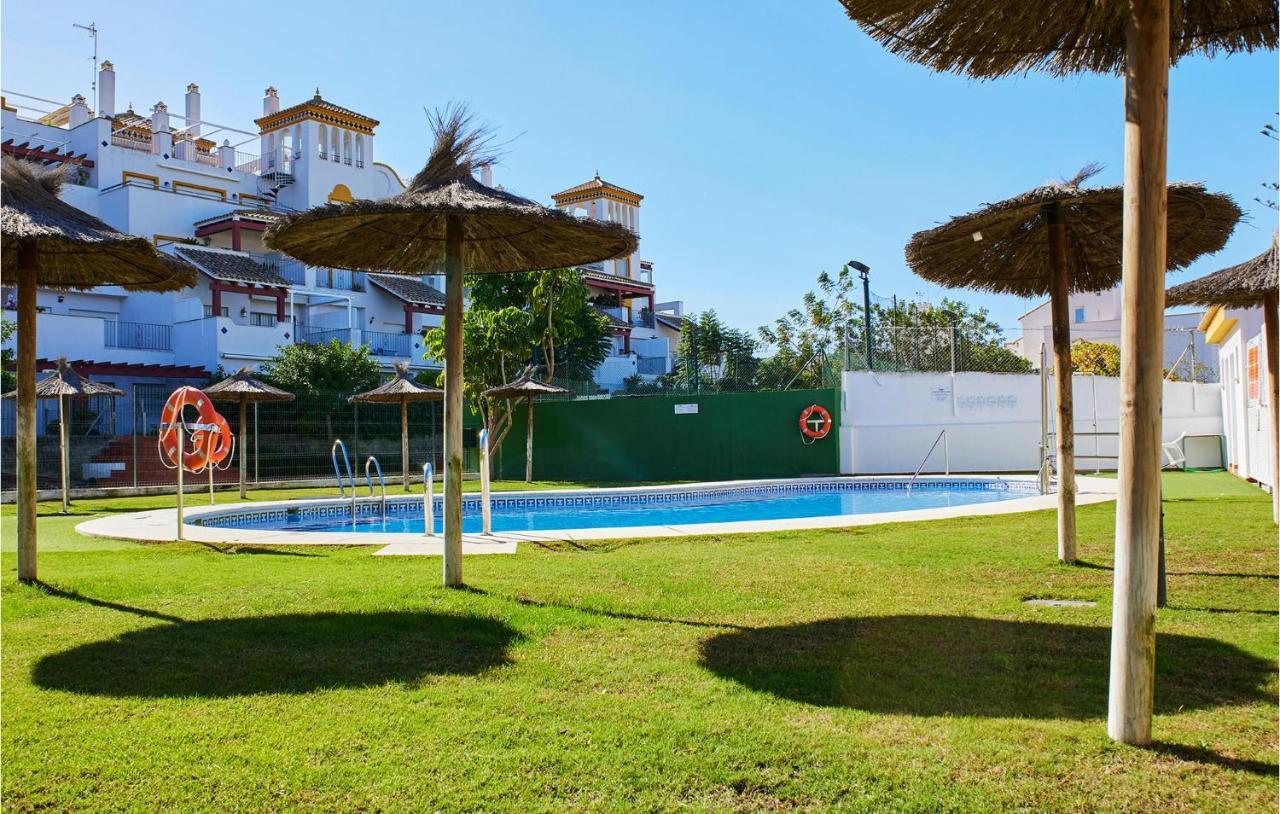 Lovely Apartment In Sanlucar De Barrameda Room photo