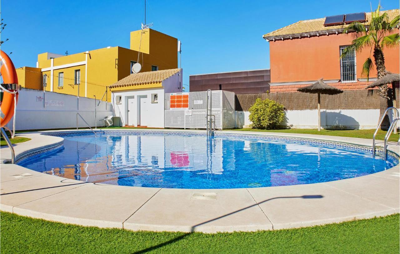 Lovely Apartment In Sanlucar De Barrameda Exterior photo