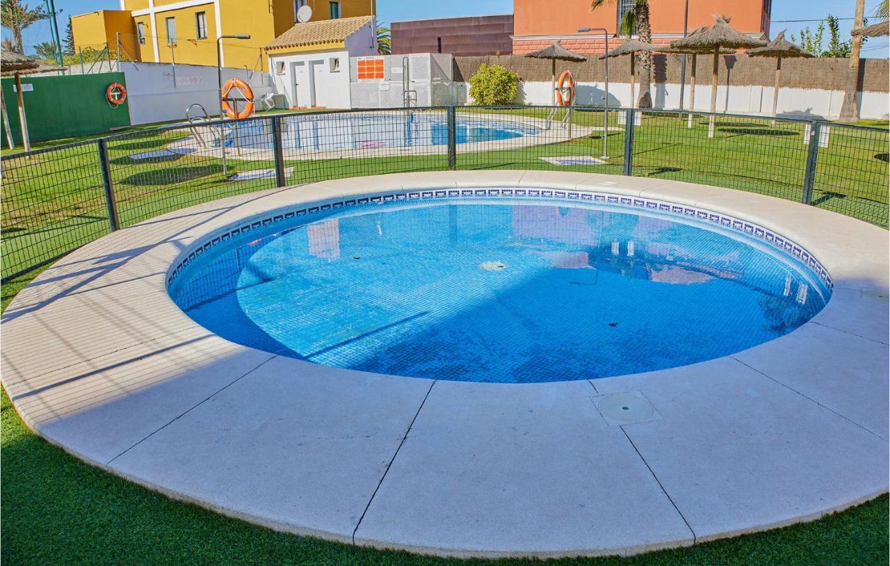 Lovely Apartment In Sanlucar De Barrameda Exterior photo